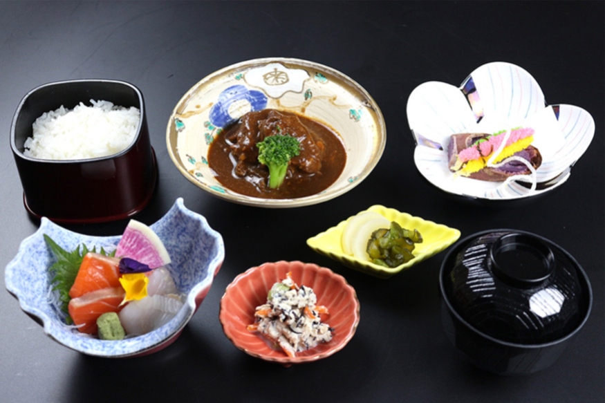 写真:和食 春たけなわ